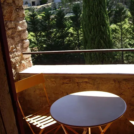 La Bastide De Mauragne - Gite Les Iris Apt Exterior photo