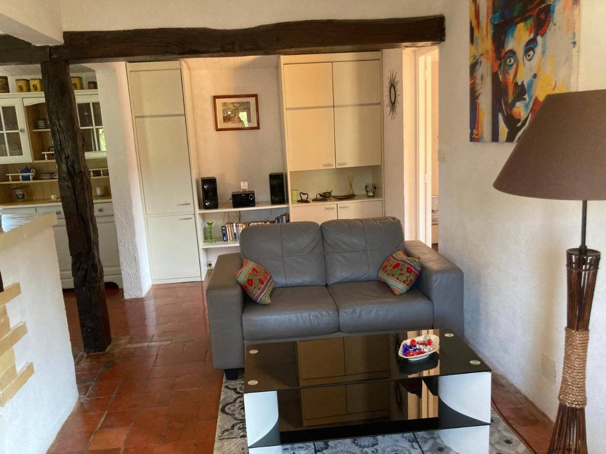 Apartment La Bastide De Mauragne - Les Iris Apt